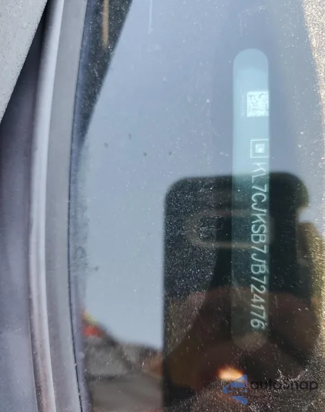 2018 Chevrolet Trax Ls z USA, uszkodzony, nr VIN KL7CJKSB7JB724176